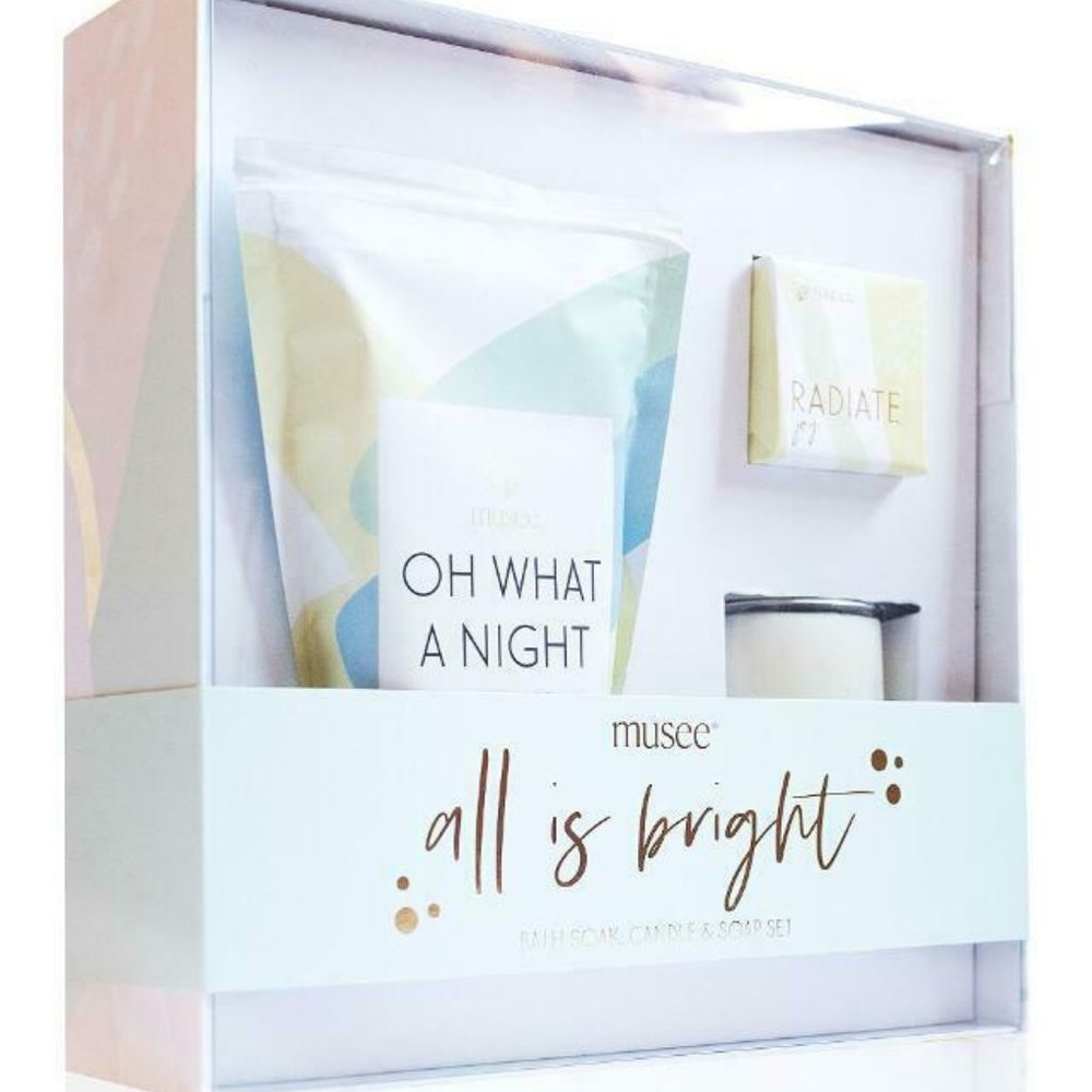 Musee Detox 3Pc Bath Gift Set Soap Candle Soak